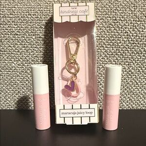 Tarte Maracuja Set with two mini lip and the juicy loop Raspberry and Hibiscus